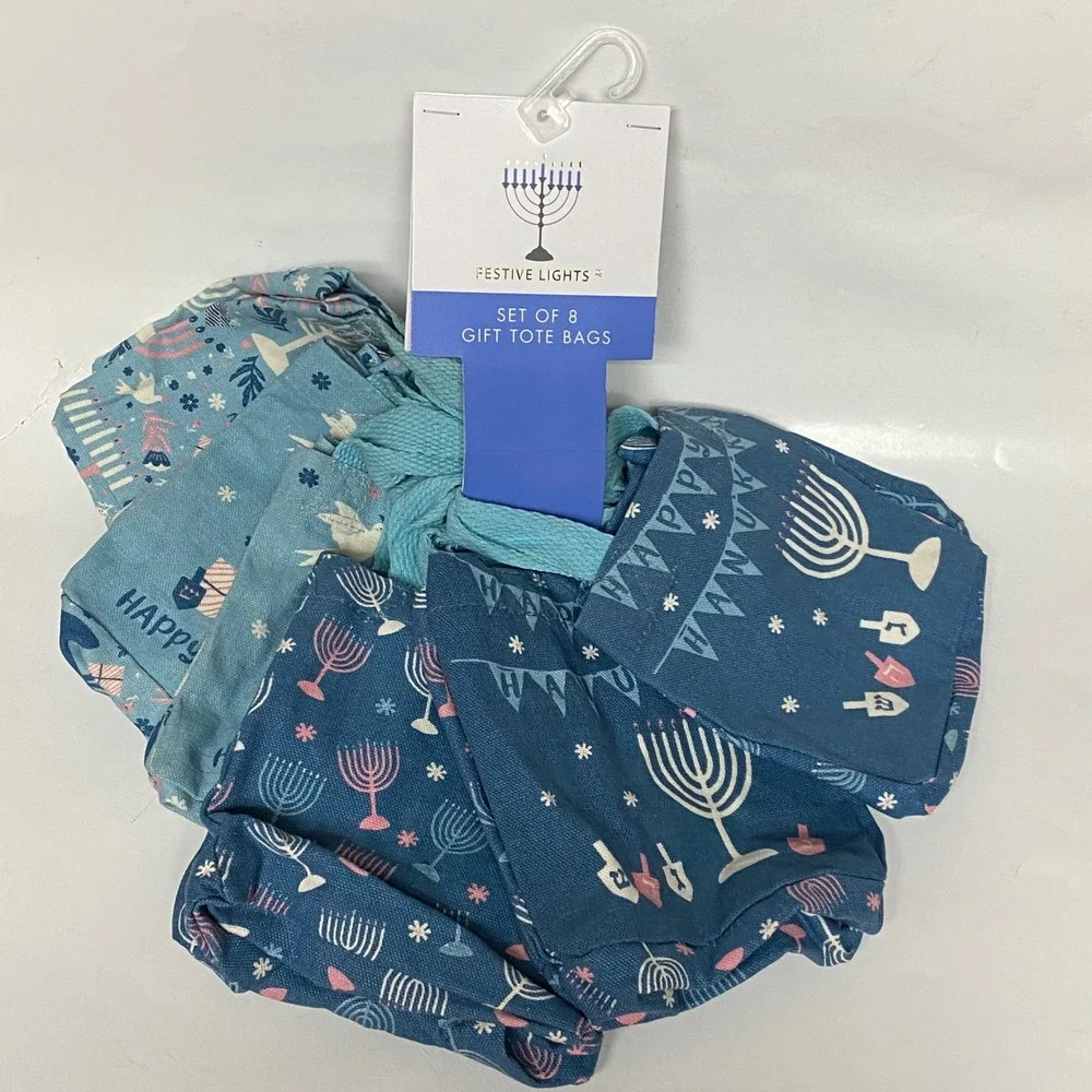 Festive‎ Lights Set of 8 Hanukkah Gift Tote Bags Blue Chanukah Menorah Dreidel